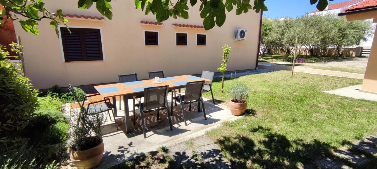 Apartmani Lavanda Vrsi Exterior photo